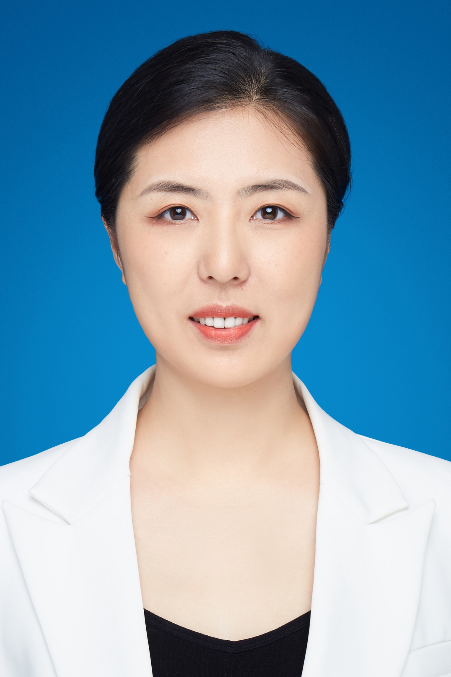 于丽