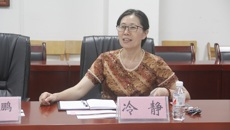 来宾市卫生计生委一行来我校进行产学研用合作洽谈