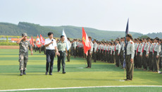 英姿飒爽 军歌嘹亮 ——bat365在线官网平台赛恩斯新医药学院隆重举行2016级新生军训汇报表演暨总结表彰大会