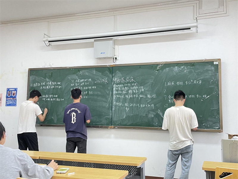 图片2.jpg