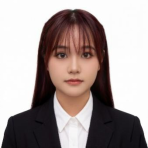 2024级 覃雪莲
