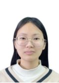 2025级 贺依妮
