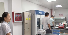 海洋药物研究院开展暑假前实验室安全检查