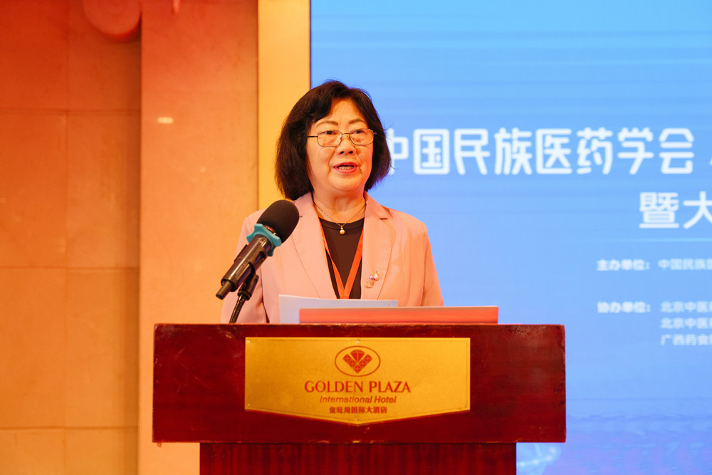 刘玉玮教授_副本.jpg