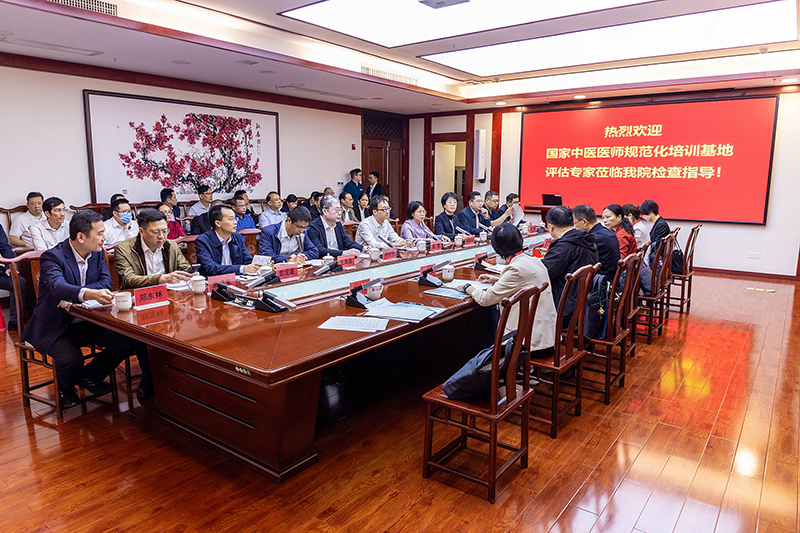 1汇报会.jpg 1汇报会.jpg