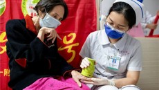 第一附属医院多个专科护理小组走进养老院开展主题义诊活动 守护“夕阳红”