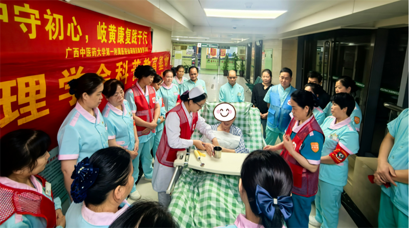 温情照料:细节之处尽显护理温度