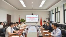 越南胡志明市医药大学代表团一行到附属广西国际壮医医院访问交流