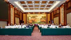 2026年思政课教师教学能力提升专题培训暨将习近平总书记关于广西工作论述的重要要求融入思政课研讨会召开