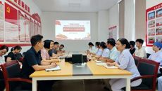 党建引领聚合力，制剂临床共发展——附属国际壮医医院两个党支部联合开展主题党日活动