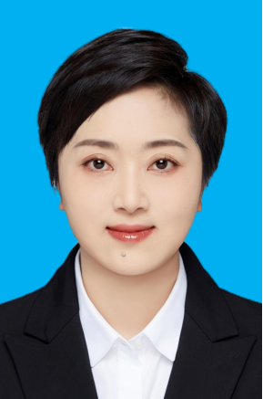 胡巧+硕导照片