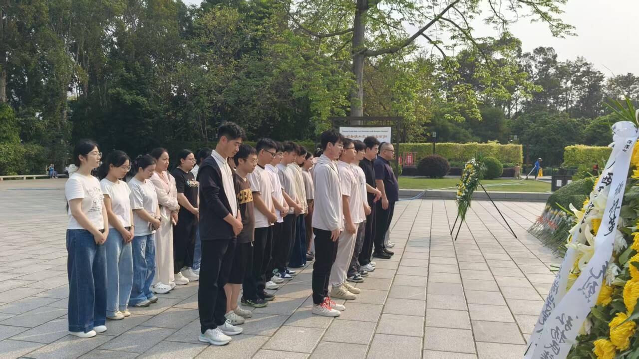 添加图片描述