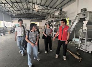 党建联建聚合力 学科协同促振兴 ——炮制药事中化党支部联合多支部开展主题党日活动